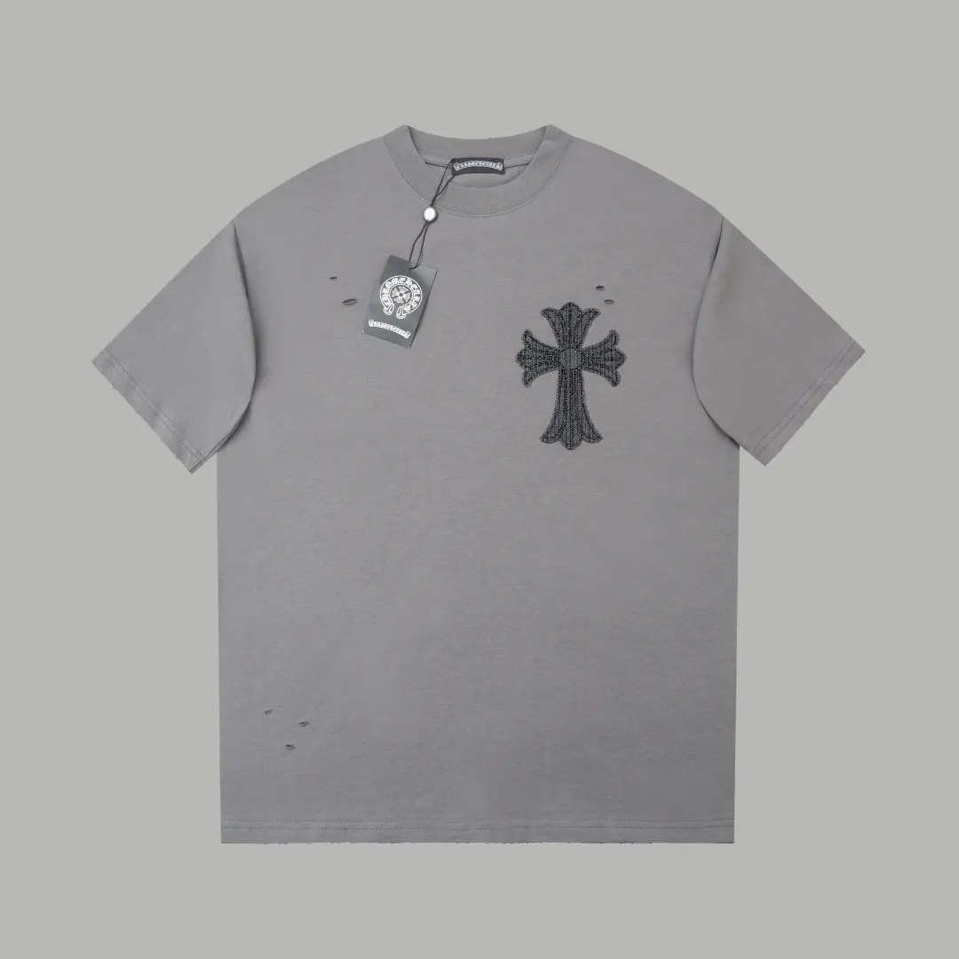 🅿️220 ✨CH✨🆕25SS Spring and Summer New Style Croix Heart ✝ Shelf logo patch hot rhinestone short sleeves Light luxury essential item for daily commuting for men and women Correct version Welcome to compare Detailed features · 260g 100% pure cotton double yarn jersey fabric · Special thickened 32 pieces of double-stranded 1X1 thread in the same vat · Double-needle stitching across seams · Original main mark, washed tag, brand moisture-proof paper packaging Color: white/black/grey Size: S/M/L/XL